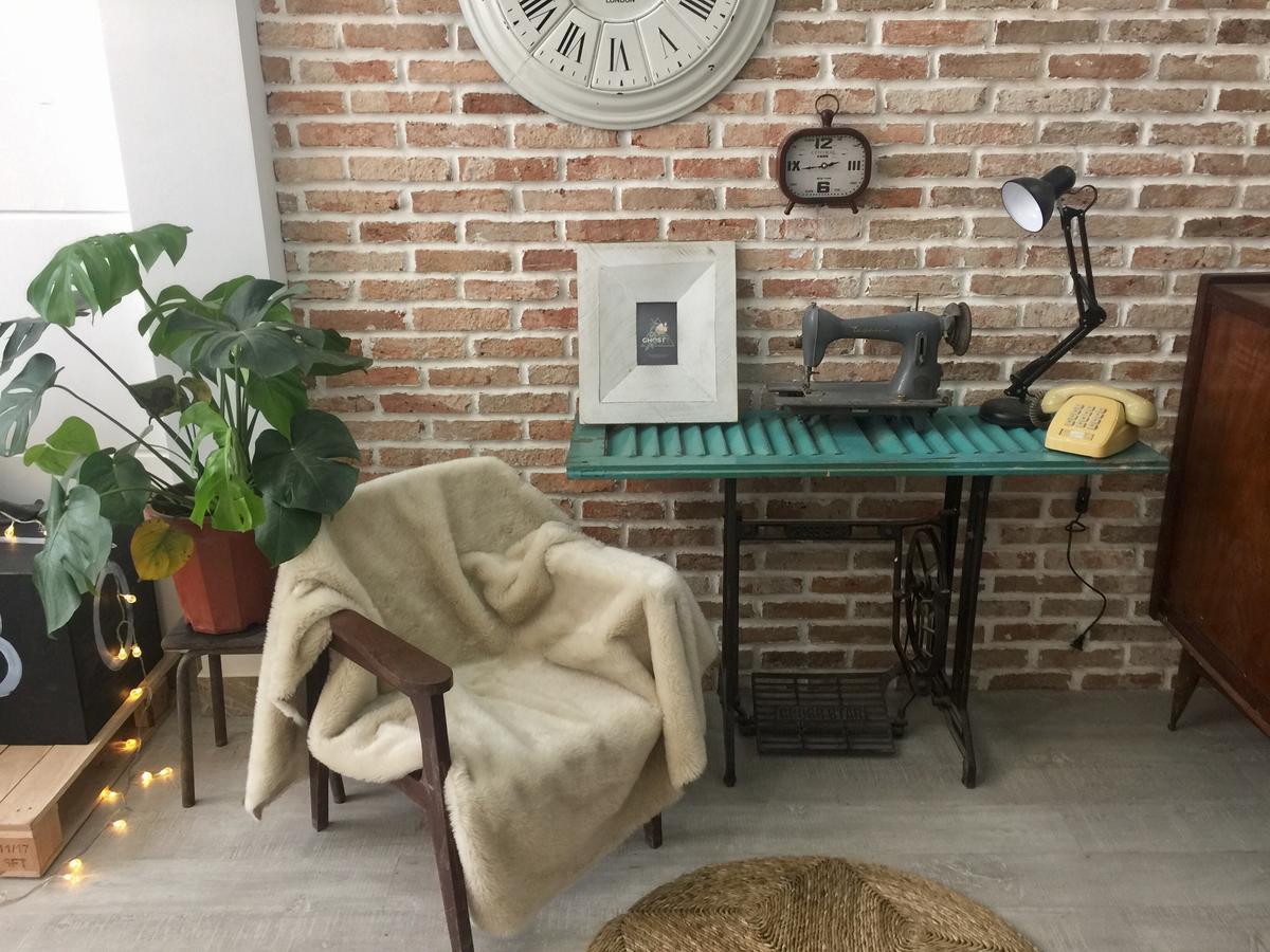 Condodo Homestay Ben Van Don Ho Chi Minh-staden Exteriör bild